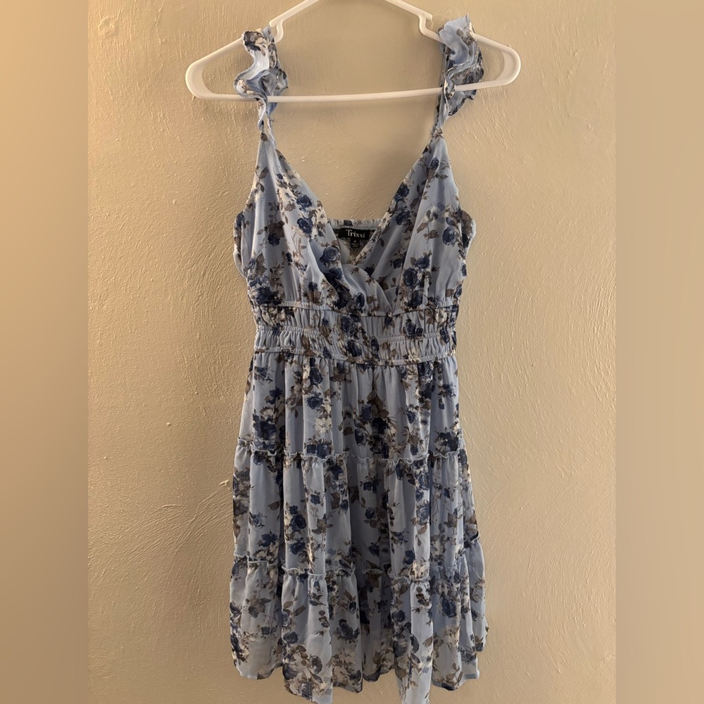 Trixxi flowy dress